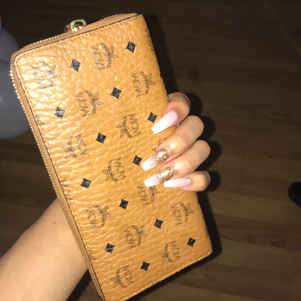 MCM wallet